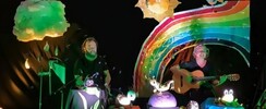 Cie L'oeuf et la Poule - Au Pied de l'Arc en Ciel