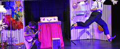  LA BOITE A GANTS - MUSICAL ET BURLESQUE - 3 - 10 ANS - 45 M